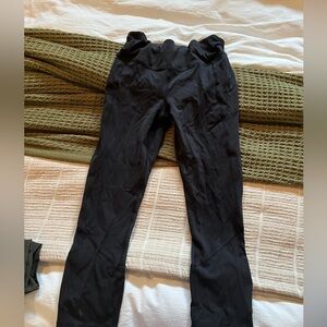 Lululemon capri black leggings